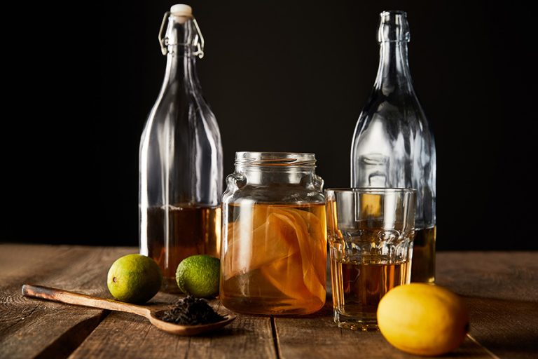 Kombucha with glasses
